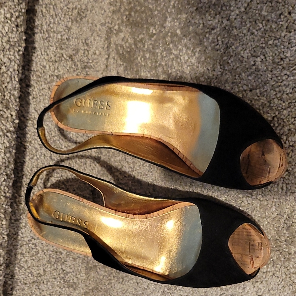 Women's shoes